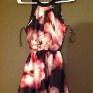 Chi chi London cute summer dress uk4p